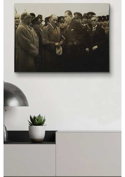 Atatürk'ün Anadolu'yu Ziyareti Mustafa Kemal Atatürk Dikdörtgen Dekoratif Kanvas Tablo fiyatları