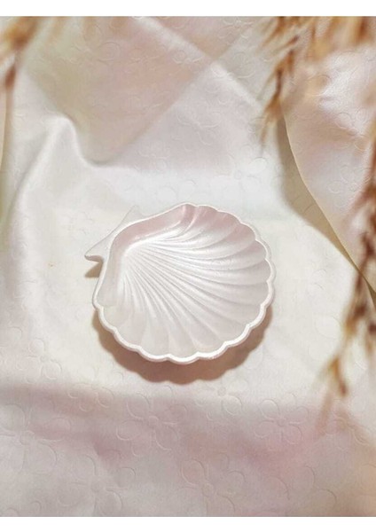 Sedef Beyaz Renk Istiridye Takı Tabağı Organizer Takı Tabağı Dekoratif Takı Tabağı 10 x 10 cm