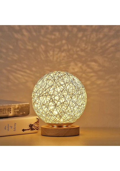 Lambalar LED Ahşap Masa Lambası Yaratıcı Ahşap Rattan Küresel Top Başucu Gece Işığı H -Knit (Yurt Dışından)