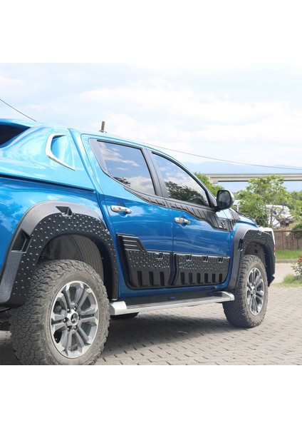 Mitshubishi L200 Yan Kapı Dodik Set Abs 6 Parça 2019