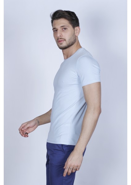 V Yaka Slim-Fit Erkek T-Shirt modelleri