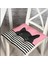 Pembe Zemin Çizgili Motif Kara Kedi Tasarımlı Modern Pofidik Sandalye Minderi 1