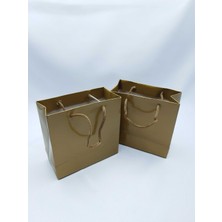 Be Beauty 23 Adet Altın Renk 11 x 11 Parlak Karton Hediye Çantası