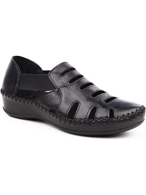 Venüs 18791395 Kadın Deri Lastikli Comfort Delikli Sandalet