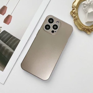 Apple iPhone 13 Pro Metalic Renk Kamera Korumalı Silikon Kılıf