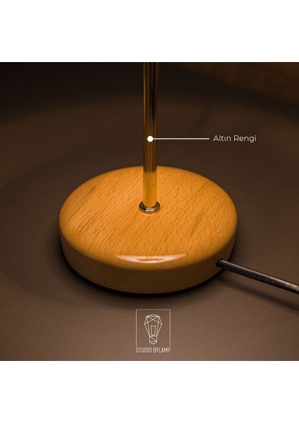 Ahşap Ayaklı Abajur Masa Lambası Gold Gövde Siyah Şapka modelleri