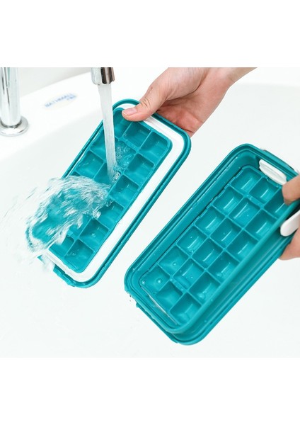 2 In 1 Taşınabilir Buz Küpü Yapma Aracı Buz Sürahisi Buz Küpü Tepsi Katlanır Buz Tepsisi Buz Hokeyi Su Isıtıcısı Buz Tepsi Kalıp Mutfak Aksesuarları | Dondurma Makineleri (Açık Mavi)