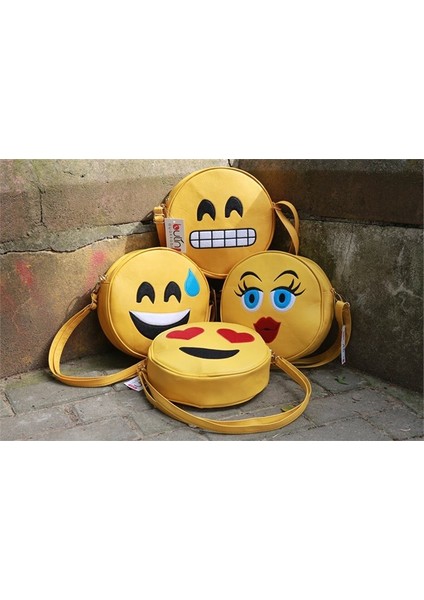 Emoji Çanta Zorlama Gülen Yüz Ifadeli