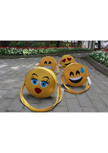 Emoji Çanta Zorlama Gülen Yüz Ifadeli