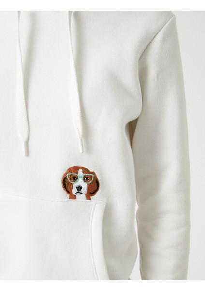 Işleme Detaylı Kapüşonlu Sweatshirt Kanguru Cepli