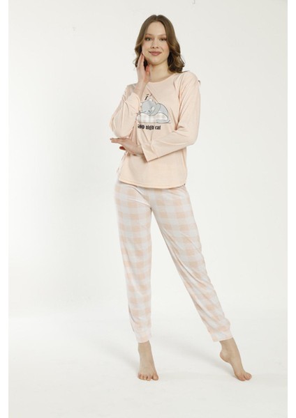 22137 Kadın Kare Desenli Uzun Kollu Viskon Pijama Takımı modelleri