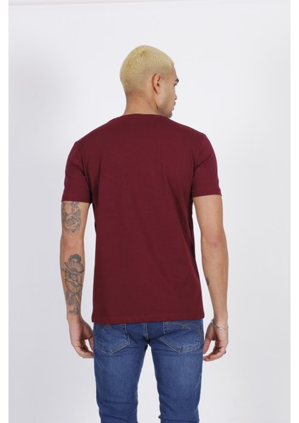 V Yaka Erkek T-Shirt fırsatları