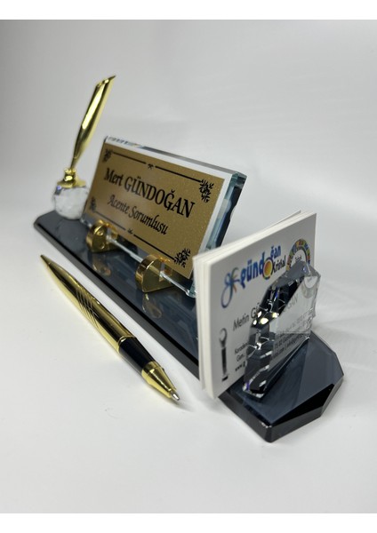 Kişiye Özel Cam Masa Üstü Isimlik Altın Renk Kalem ve Kartvizitlik Aksesuarlı fiyatları