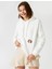 Işleme Detaylı Kapüşonlu Sweatshirt Kanguru Cepli 2
