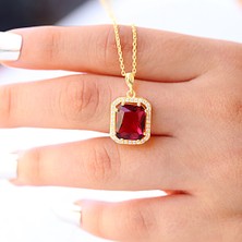 Kırmızı Beyaz Zirkon Taşlı Optegon Gümüş Kolye