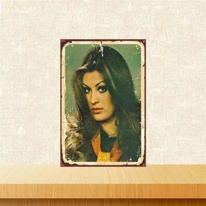 Gülşen Bubikoğlu 20-30 cm Retro Ahşap Poster TKFX3798