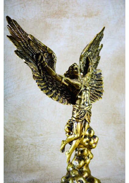 Yunan Kahraman Icarus Altın Heykel Biblo fırsatları