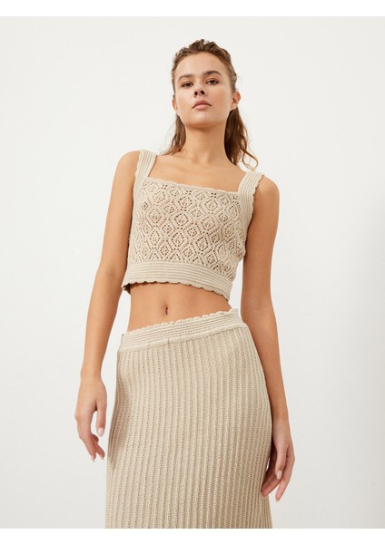 U Yaka Pamuklu Slim Fit Triko Atlet