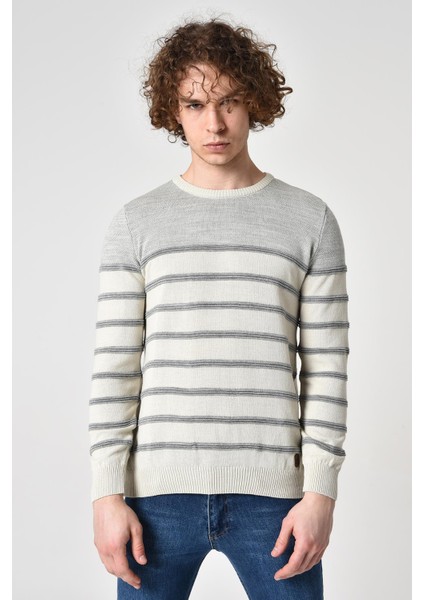 Çizgili Kazak (E22-5702)