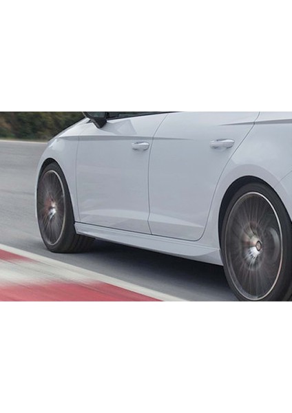 Renault Megane 4 Aero Marşpiyel Seti Abs Plastik 2016+ modelleri