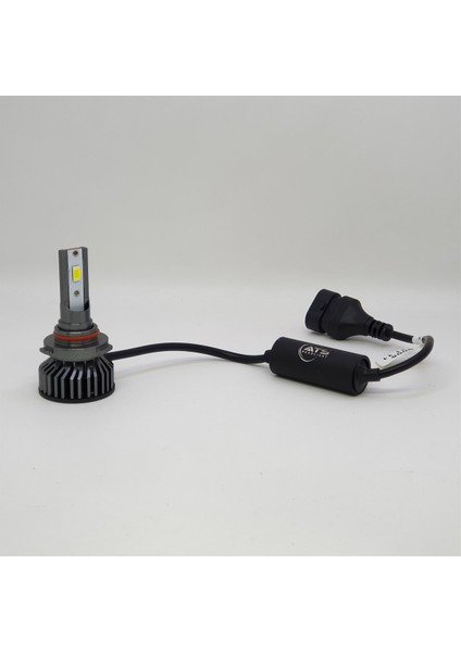 Headlıght Ultimate Hb3 9005 LED Xenon 12-24V 60 Watt Ile Çalışır LÜMEN:12800LM Kristal Beyaz