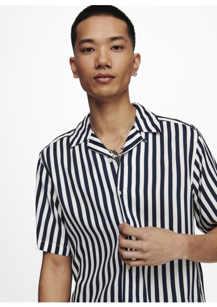 Rahat Kalıp Çizgili Lacivert Erkek Gömlek - 22013267_Onswayne Life Ss Viscose