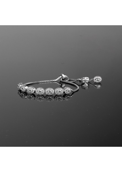 925 Ayar Gümüş Oval Zirkon Taşlı Asansörlü Bileklik