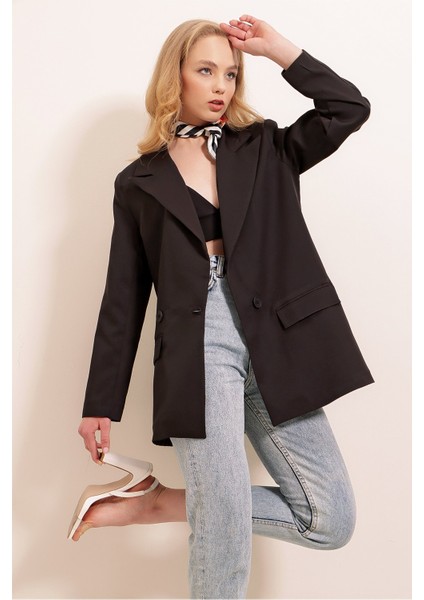 Zara Sivri Yaka Astarsız Ceket