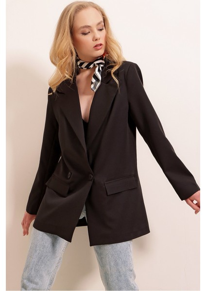 Zara Sivri Yaka Astarsız Ceket