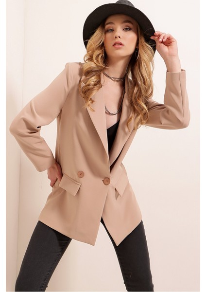 Zara Sivri Yaka Astarsız Ceket