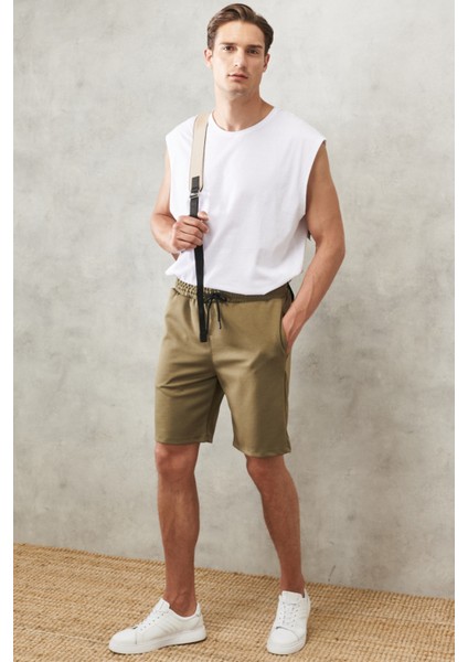 Erkek Haki Standart Fit Günlük Rahat Spor Örme Şort fırsatları