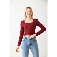 Moviment Bordo Düğme Detaylı Örme Crop Bluz