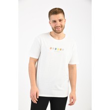 Moviment Beyaz Önü Nakışlı Bisiklet Yaka T-Shirt