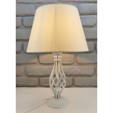 365gunserisonu Beyaz  Rustik Burgulu Taşlı Metal Ayaklı  30'luk Açık Krem  Kumaş  Şapkalı   Abajur Masa Lambası