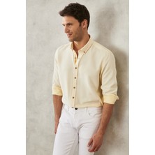 ALTINYILDIZ CLASSICS Erkek Sarı Slim Fit Dar Kesim Düğmeli Yaka Armürlü Gömlek