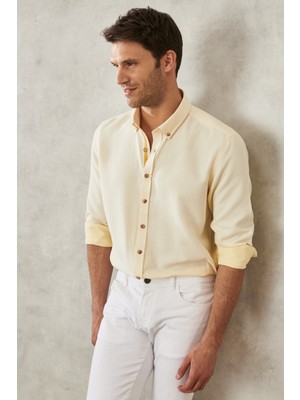 ALTINYILDIZ CLASSICS Erkek Sarı Slim Fit Dar Kesim Düğmeli Yaka Armürlü Gömlek