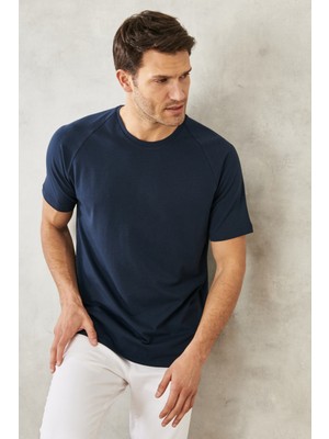 Altınyıldız Classics Erkek Lacivert Slim Fit Dar Kesim Bisiklet Yaka Pamuklu Esnek Tişört