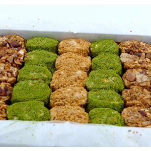 Kuruyemiş & Lokum Karışık Atom Sarma Lokum
