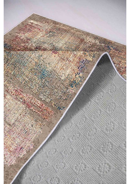 Halı Dekoratif Özel Tasarım Modern İnce Yıkanabilir 800 Gr /M2 Kaymaz Taban Trend Halı modelleri