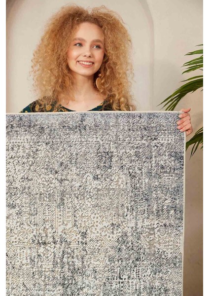 Halı Dekoratif Özel Tasarım Modern İnce Yıkanabilir 800 Gr /M2 Kaymaz Taban Trend Halı modelleri