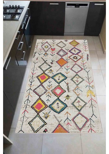 Halı Dekoratif Özel Tasarım Modern İnce Yıkanabilir 800 Gr /M2 Kaymaz Taban Trend Halı