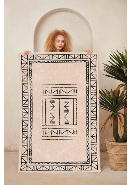 Halı Dekoratif Özel Tasarım Modern İnce Yıkanabilir 800 Gr /M2 Kaymaz Taban Trend Halı fiyatları