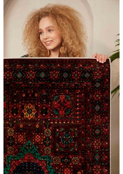 Halı Dekoratif Özel Tasarım Modern İnce Yıkanabilir 800 Gr /M2 Kaymaz Taban Trend Halı modelleri