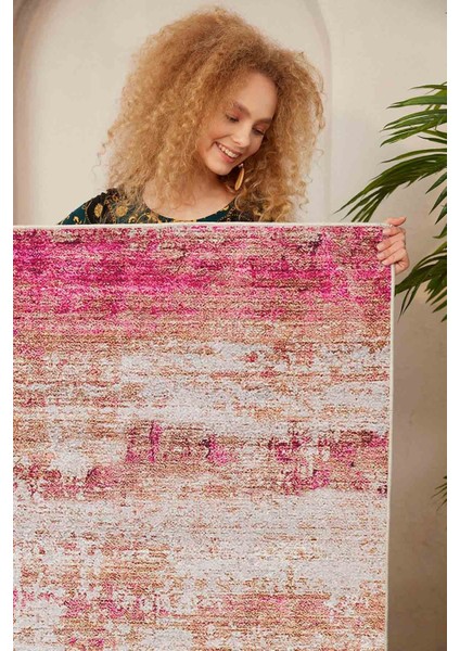 Halı Dekoratif Özel Tasarım Modern İnce Yıkanabilir 800 Gr /M2 Kaymaz Taban Trend Halı modelleri