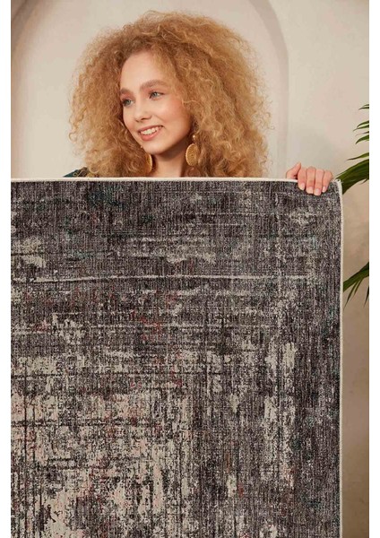 Halı Dekoratif Özel Tasarım Modern İnce Yıkanabilir 800 Gr /M2 Kaymaz Taban Trend Halı modelleri