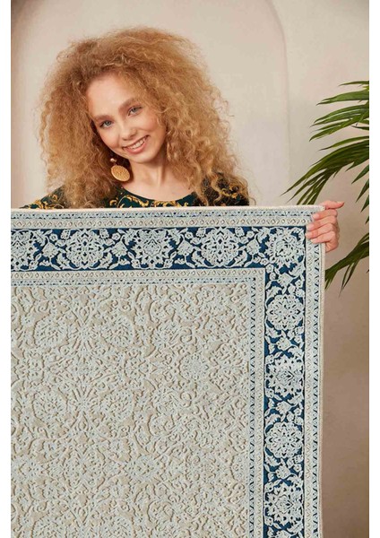 Halı Dekoratif Özel Tasarım Modern İnce Yıkanabilir 800 Gr /M2 Kaymaz Taban Trend Halı modelleri