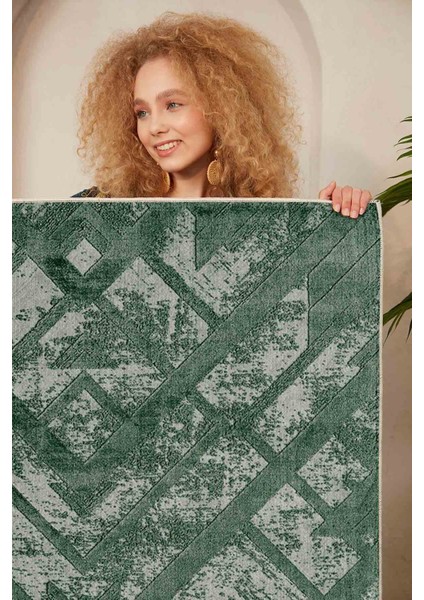 Halı Dekoratif Özel Tasarım Modern İnce Yıkanabilir 800 Gr /M2 Kaymaz Taban Trend Halı modelleri