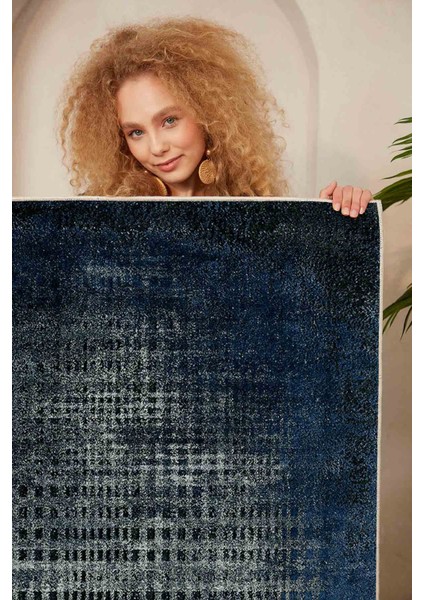 Halı Dekoratif Özel Tasarım Modern İnce Yıkanabilir 800 Gr /M2 Kaymaz Taban Trend Halı modelleri