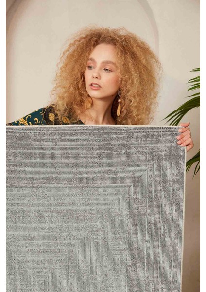 Halı Dekoratif Özel Tasarım Modern İnce Yıkanabilir 800 Gr /M2 Kaymaz Taban Trend Halı modelleri