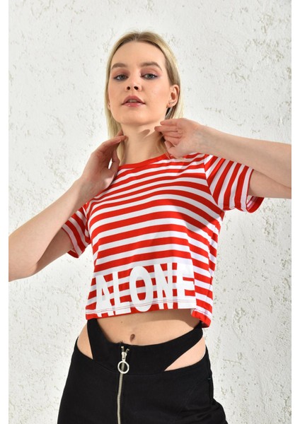 Kırmızı Bisiklet Yaka Alone Baskılı Crop Bluz fiyatları